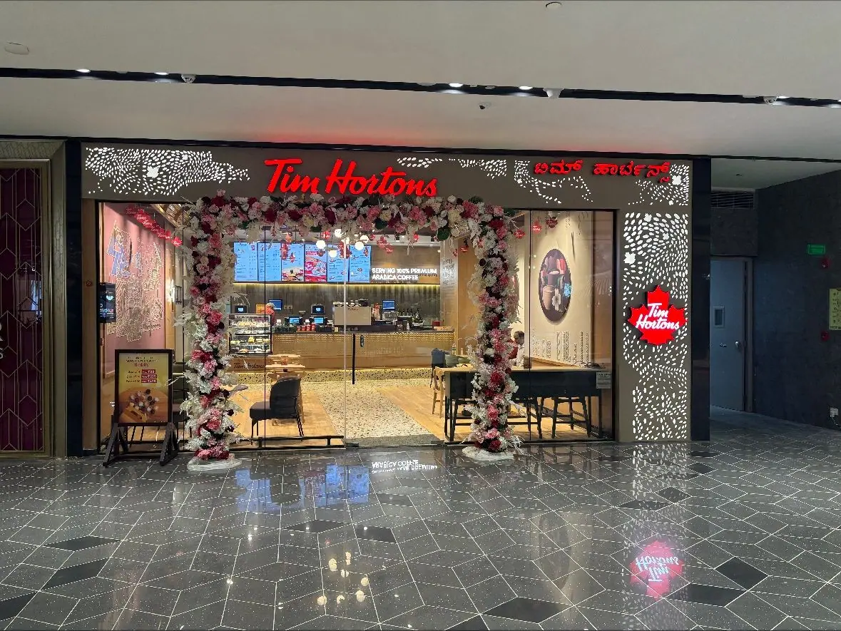 Tim Hortons – Mall of Asia — cover photograph