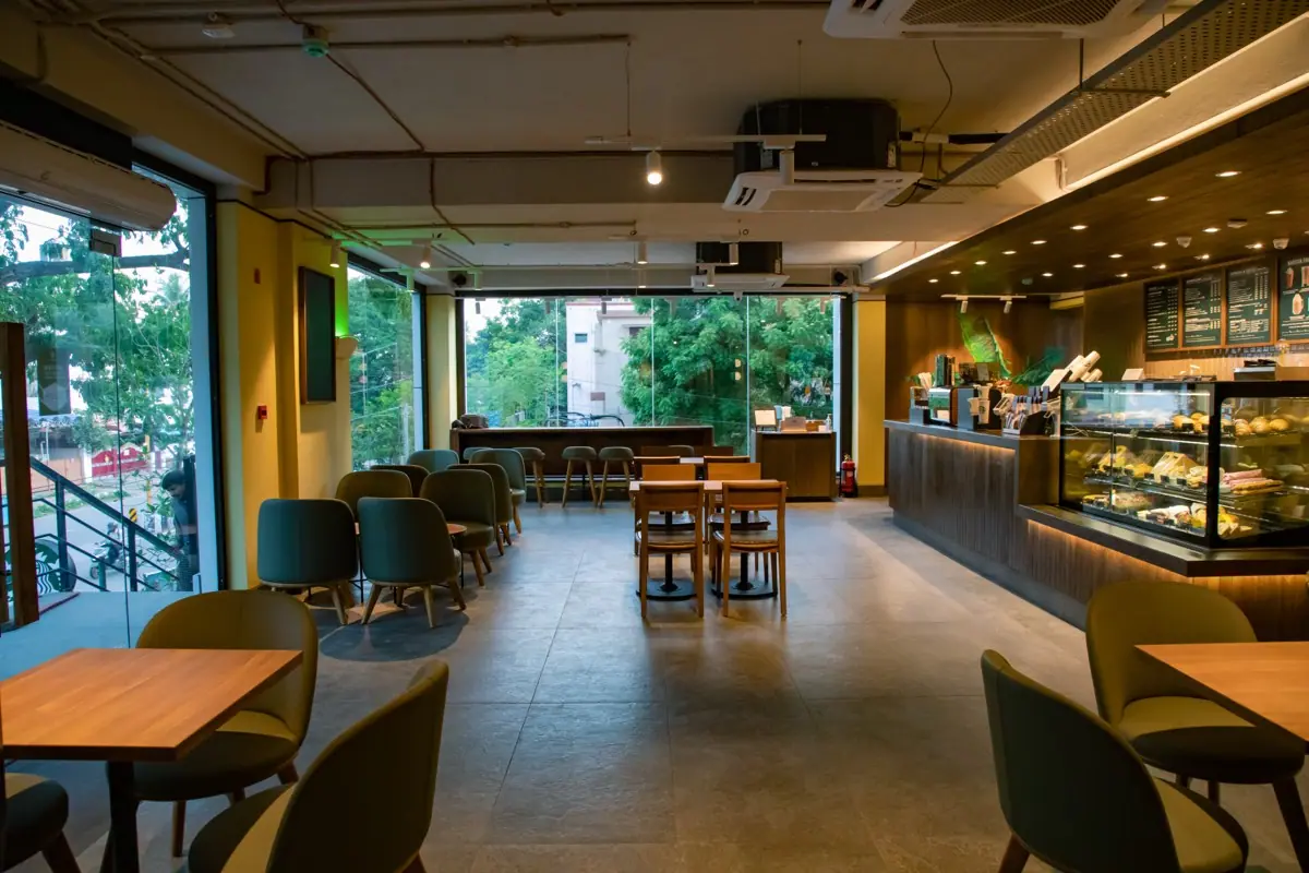 Tata Starbucks – Ashok Nagar — image 1